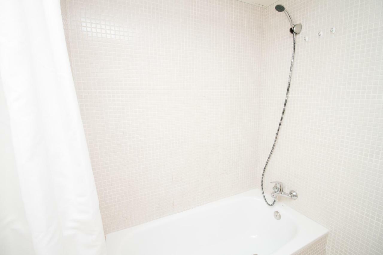 Charming Apartment In Pedregalejo Malaga Luaran gambar